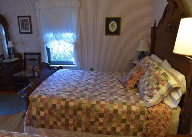 Richmond Victorian Inn Екстериор снимка
